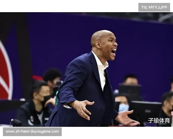 马布里精彩晃倒姚明瞬间回顾 展现篮球技巧与魅力