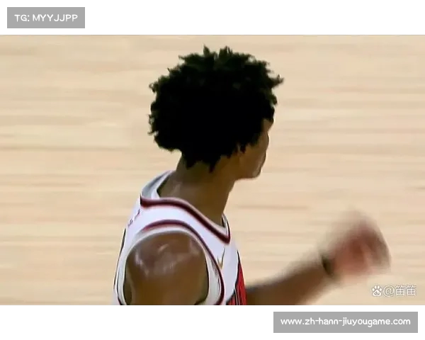 伊森短暂出战15分钟贡献5分5篮板2盖帽展现潜力与实力 伊森短暂出战15分钟贡献5分5篮板2盖帽展现潜力与实力